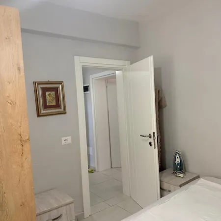 Appartamento Sark Lezhë