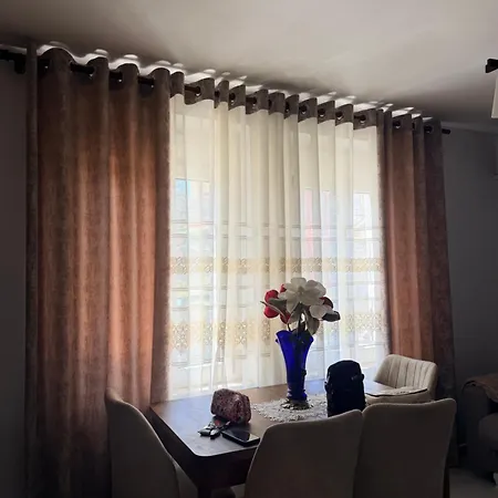 Appartamento Sark Lezhë