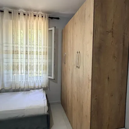 Sark Appartamento Lezhë
